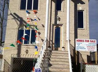 1466 Drumgoole West Rd W, Staten Island, NY 10312