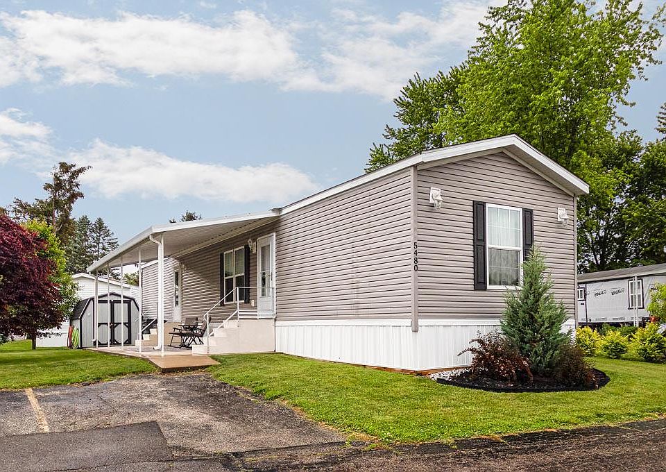 1st image of 5480 Coopers Hawk Cir
