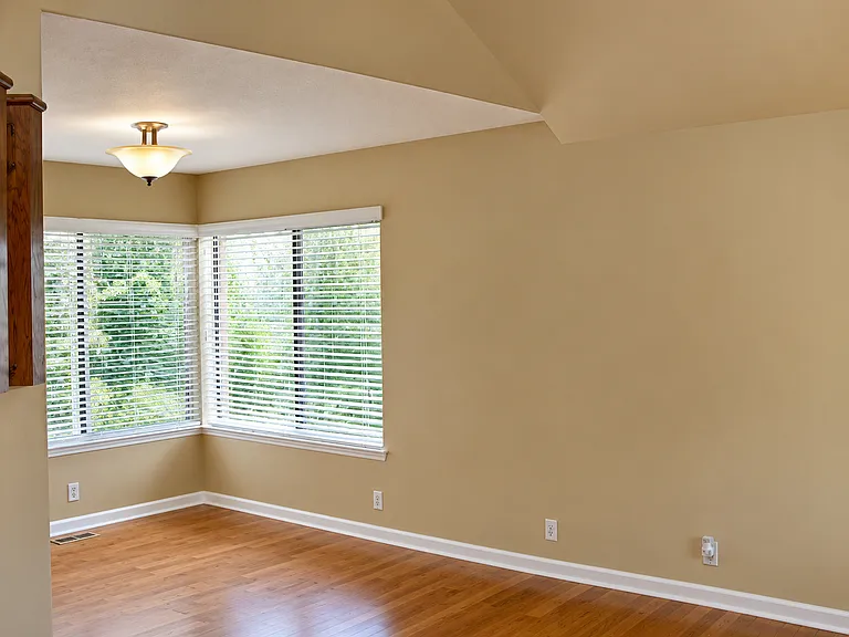 11090 Rosemary Dr — Photo 3
