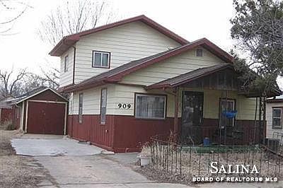 1st image of 909 N 8th St