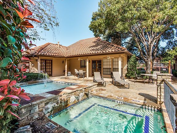 3rd image of 5626 Preston Oaks Rd APT 46C