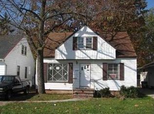 5048 Tatra St, Maple Heights, OH 44137