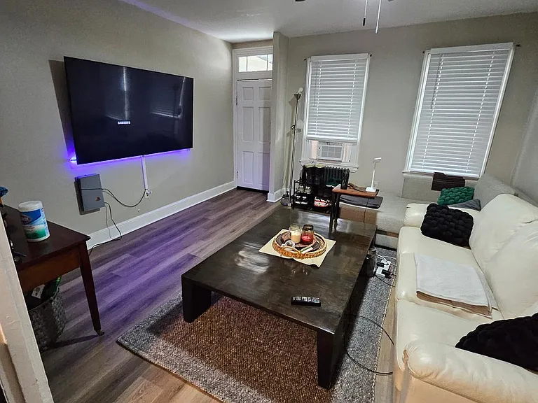 209 Mill St — Photo 3