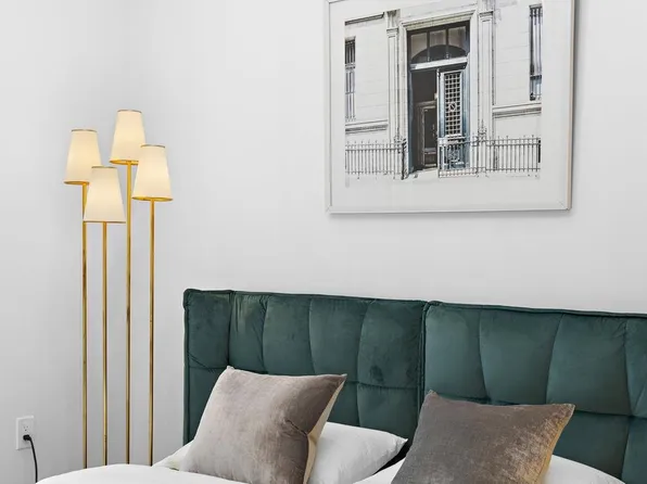 322 3rd Street image 16 of 25