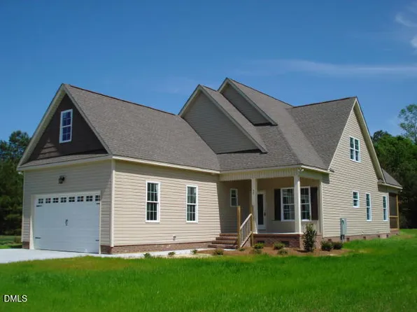 34 Aspen Way, Dunn, NC 28334