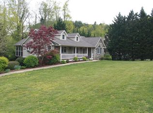 242 Vista Falls Rd, Mills River, NC 28759
