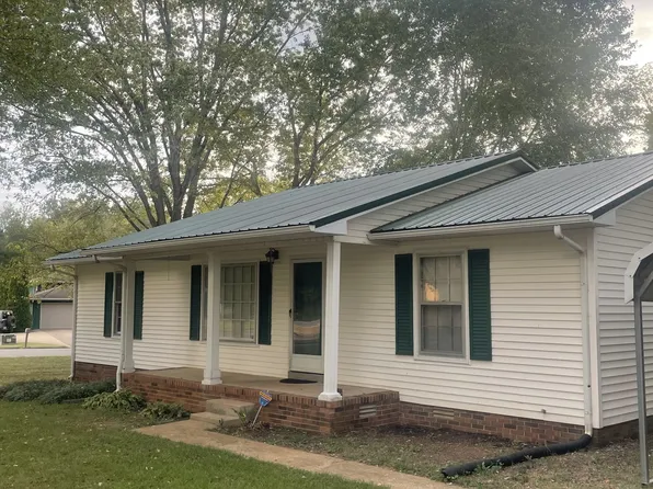 601 Herb Dr, Lawrenceburg, TN 38464