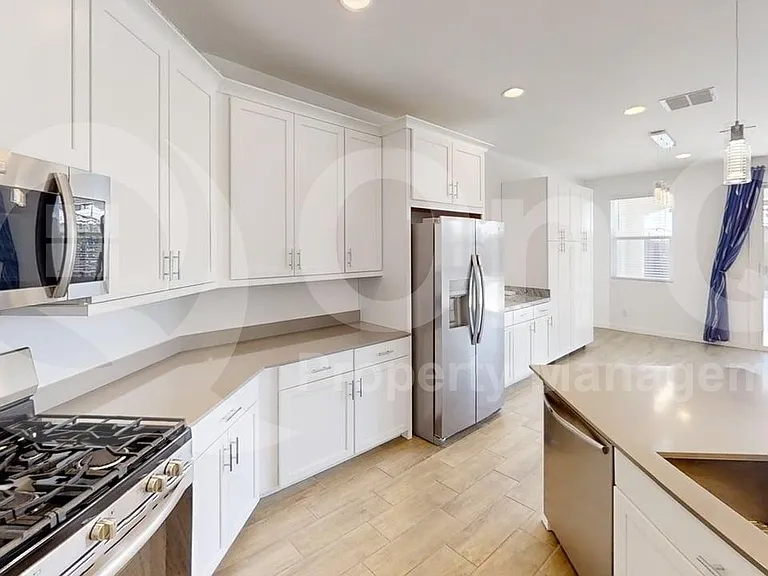 37788 N Yearling Ln — Photo 5