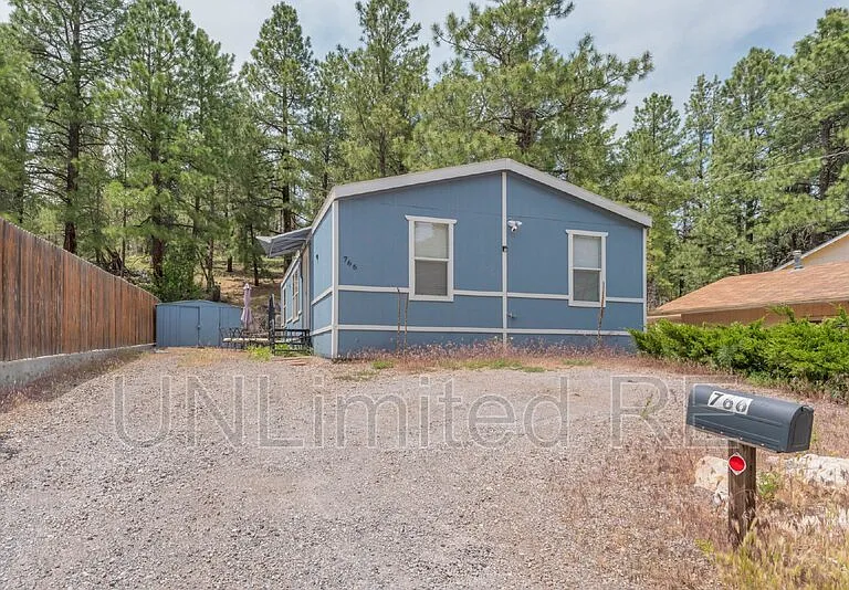 766 E Zuni Dr — Photo 4