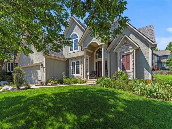 22808 W 44th Ter, Shawnee, KS 66226