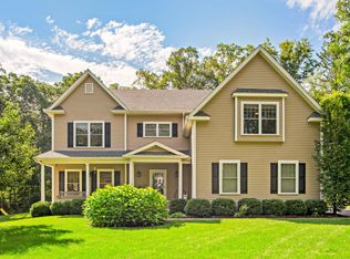 63 Old Rock Ln, Norwalk, CT 06850