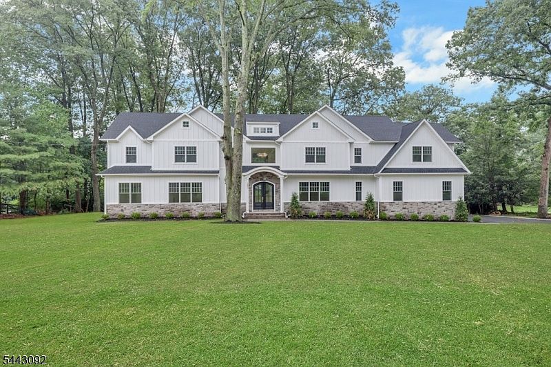 1st image of 263 Arbor Rd