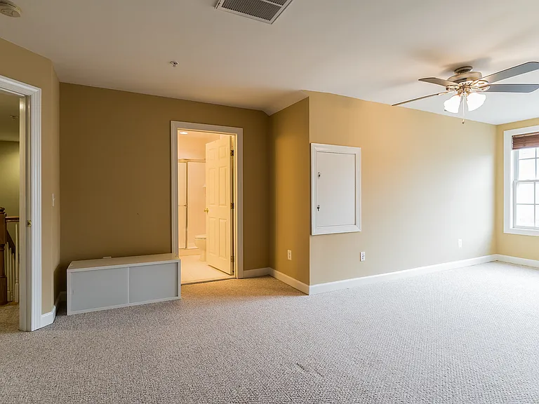7979 Vigne Ct — Photo 27