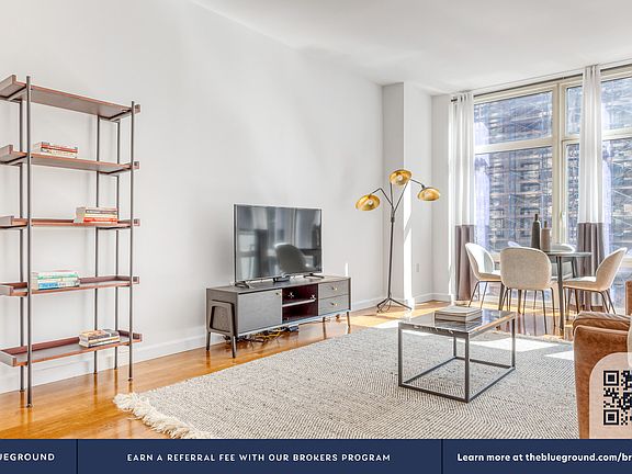 4th image of 1600 Broadway APT 10A