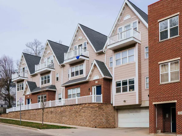 309 N Blount St APT C, Madison, WI 53703