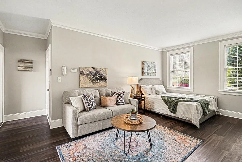 1 bed, 1.0 bath, 602 sqft, $1,250 — Photo 2