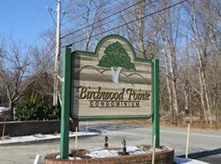 2 Birchwood Pt APT 103, Amesbury, MA 01913