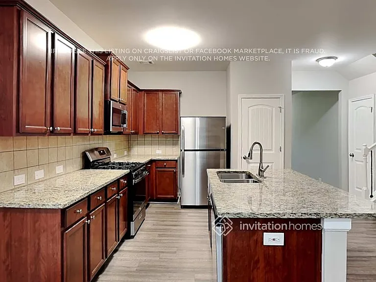 4394 Favored Way — Photo 9