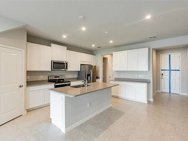 19309 Blue Pond Dr — Photo 4