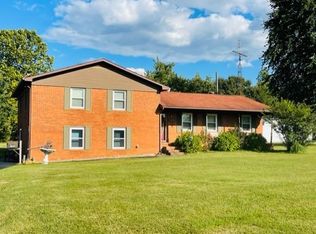 1382 Cavanaugh Rd, White Plains, KY 42464