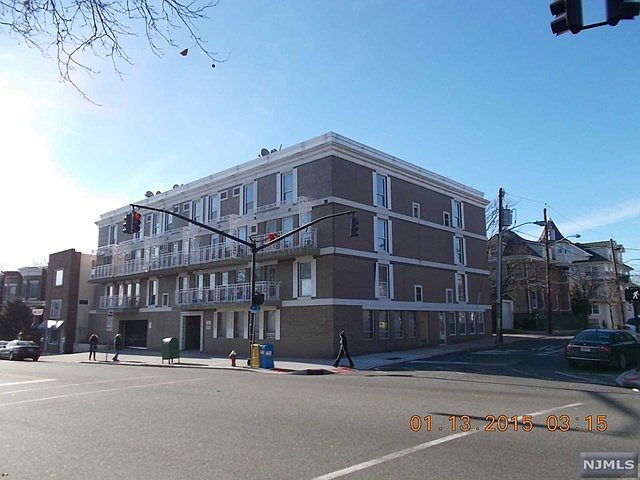 2nd image of 5311 Boulevard East APT 1