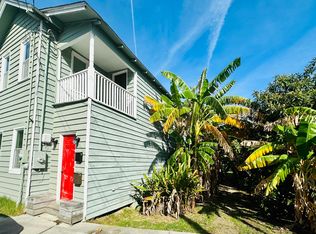 34 H St #A, Charleston, SC 29403