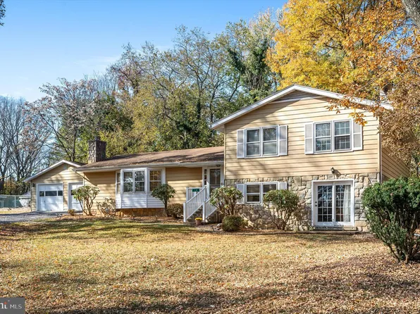 18 Woodcock Ave, Shepherdstown, WV 25443