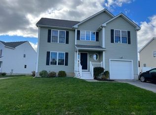 22 Corner Stone Dr, Dover, NH 03820