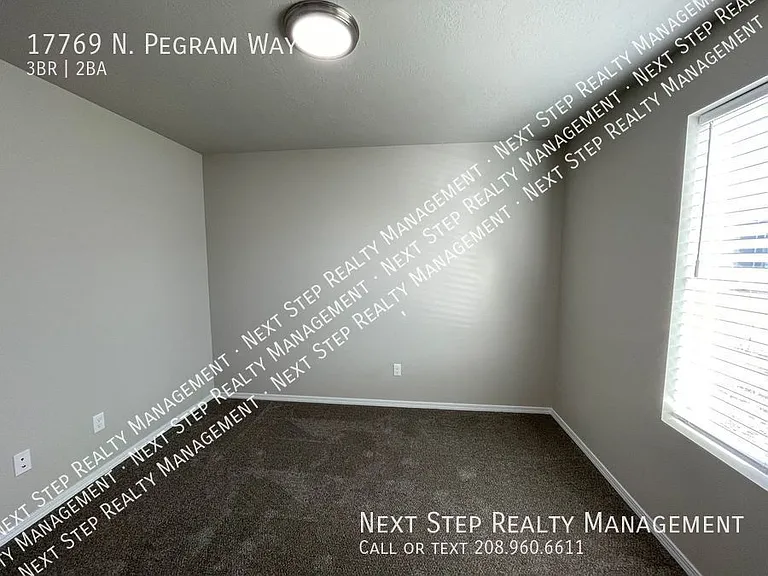 17769 N Pegram Way — Photo 3