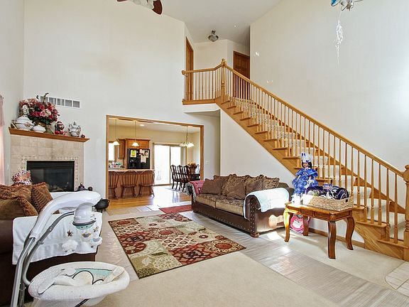 4th image of 1310 Sandpiper Ln