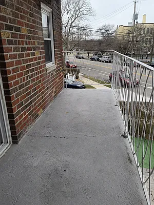 Rented by Winzone Realty Inc | media 15