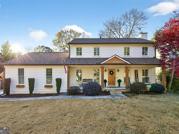 211 Lanyard Loop, Peachtree City, GA 30269