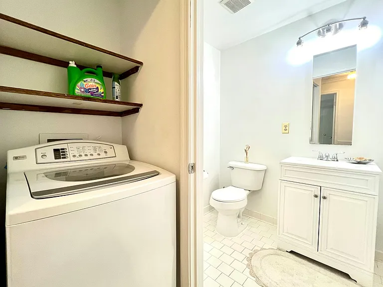 1111 Castle Harbor Pl #1A — Photo 11