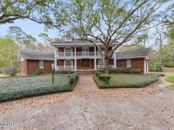 3712 Townsend Rd, Gautier, MS 39553