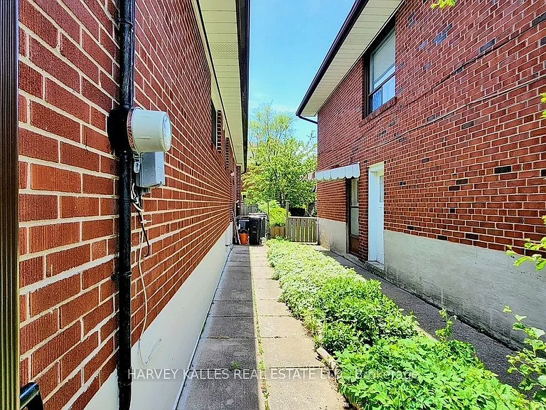 7 Pannahill Rd #BASEMENT — Photo 15