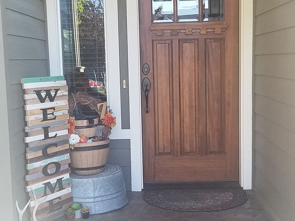 2nd image of 10501 Leonard Ln