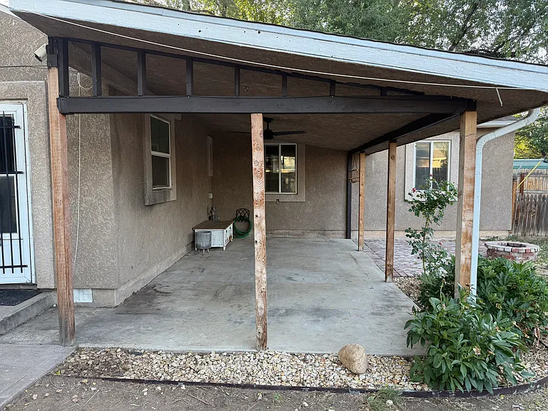 1215 Bristol Ave — Photo 10