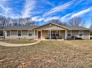 1407 Wolfe Ln, Ada, OK 74820