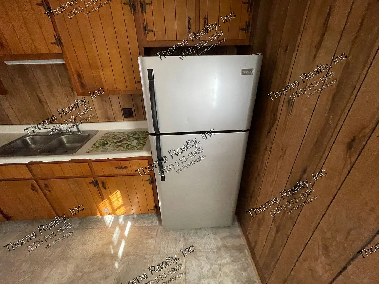 2 bed, 1.0 bath, $750 — Photo 4