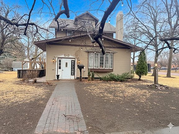 2nd image of 2908 Linden Ave