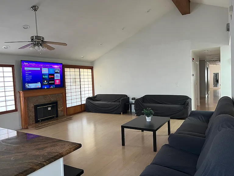 2120 Doxey Dr — Photo 9