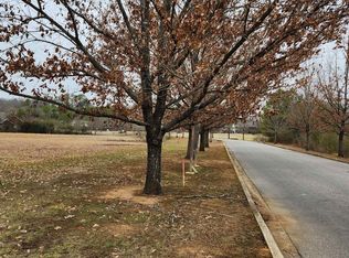 811 Cobblestone Ln #1B, Montevallo, AL 35115