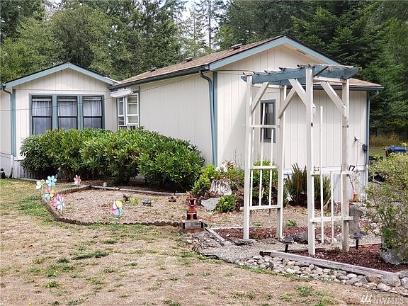 2nd image of 21 E Evergreen Way E