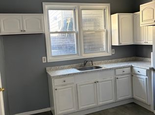 39 Cedar St APT 1R, Paterson, NJ 07501