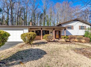 112 Newridge Rd, Oak Ridge, TN 37830
