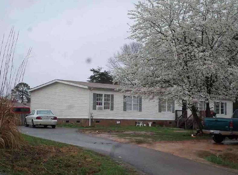 1st image of 4866 Thistle Ct