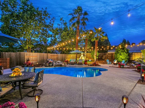 904 Agee Ct, Folsom, CA 95630