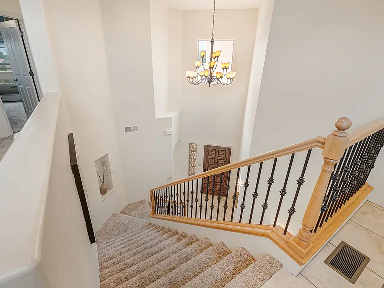 8860 Desert Fox Way NE — Photo 23