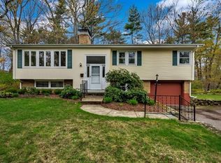 18 Peterson Rd, Natick, MA 01760