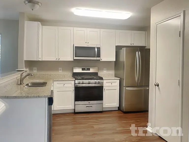 11312 Hungry Horse Dr — Photo 5